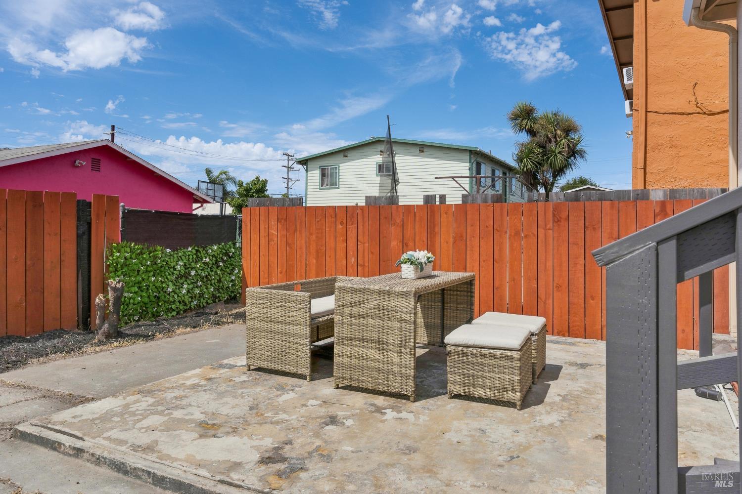 687 9th Street Richmond CA 94801
