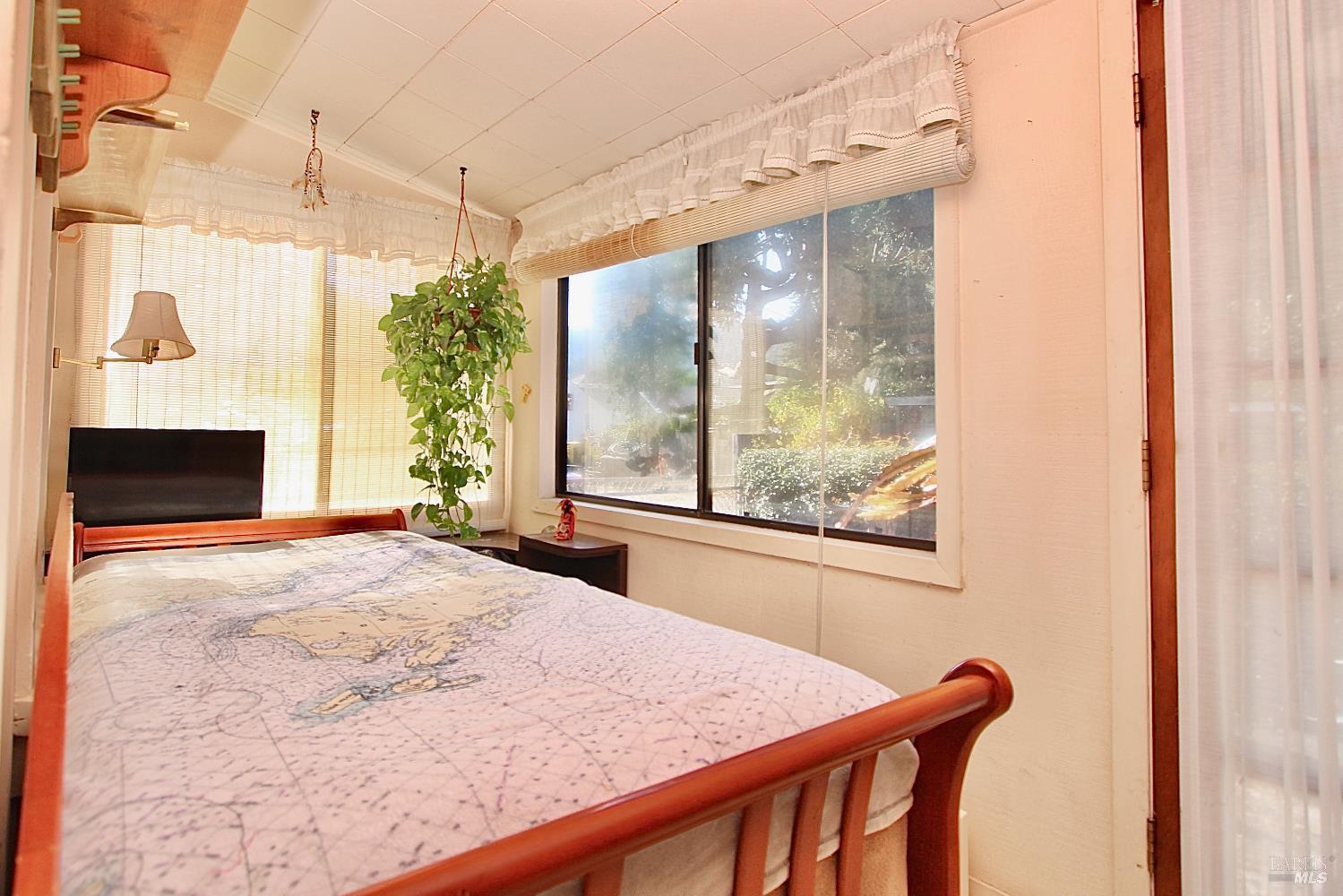 19119 F Street Monte Rio CA 95462