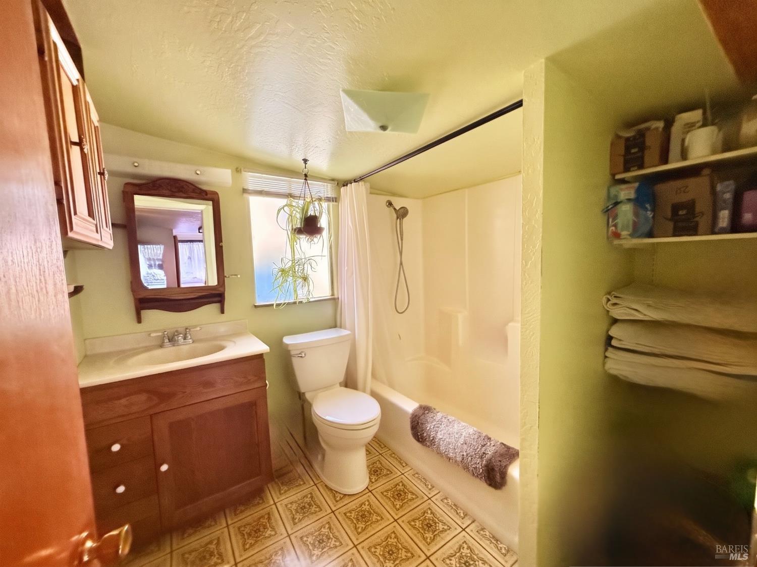 19119 F Street Monte Rio CA 95462