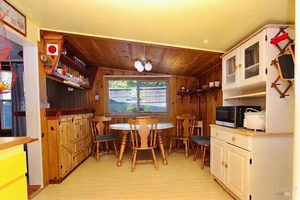 19119 F Street Monte Rio CA 95462