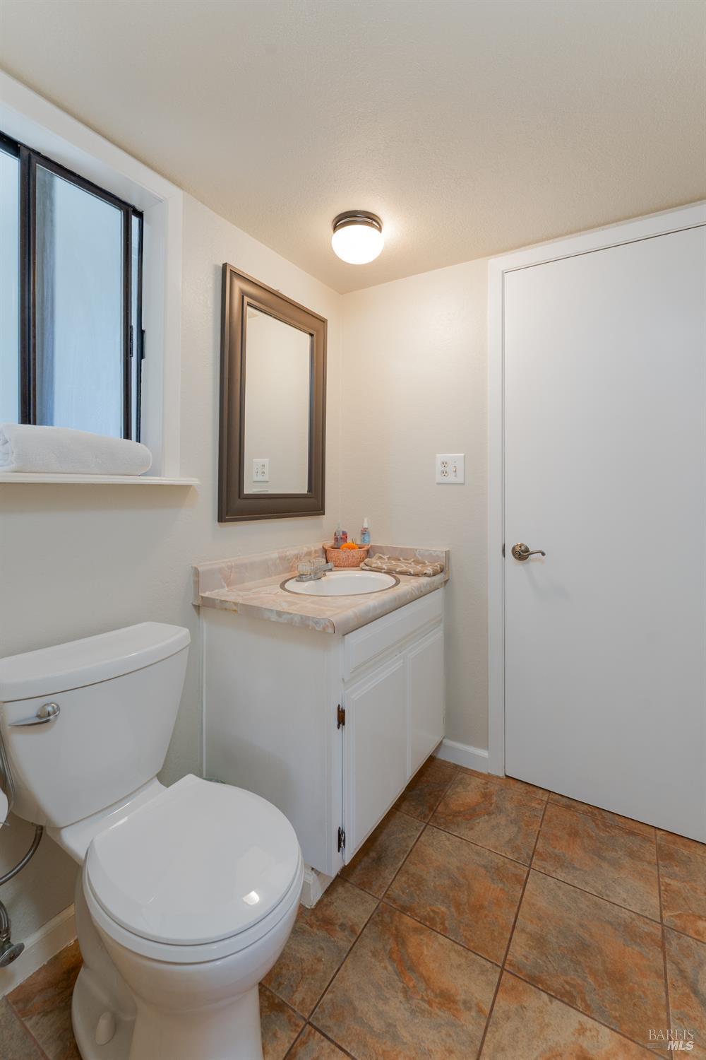 313 Cooper Lane Ukiah CA 95482