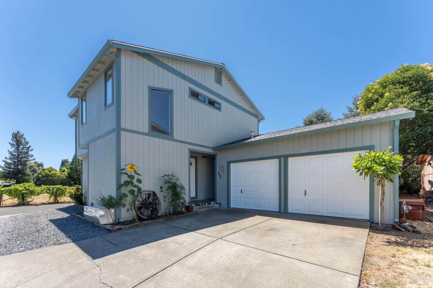 313 Cooper Lane Ukiah CA 95482