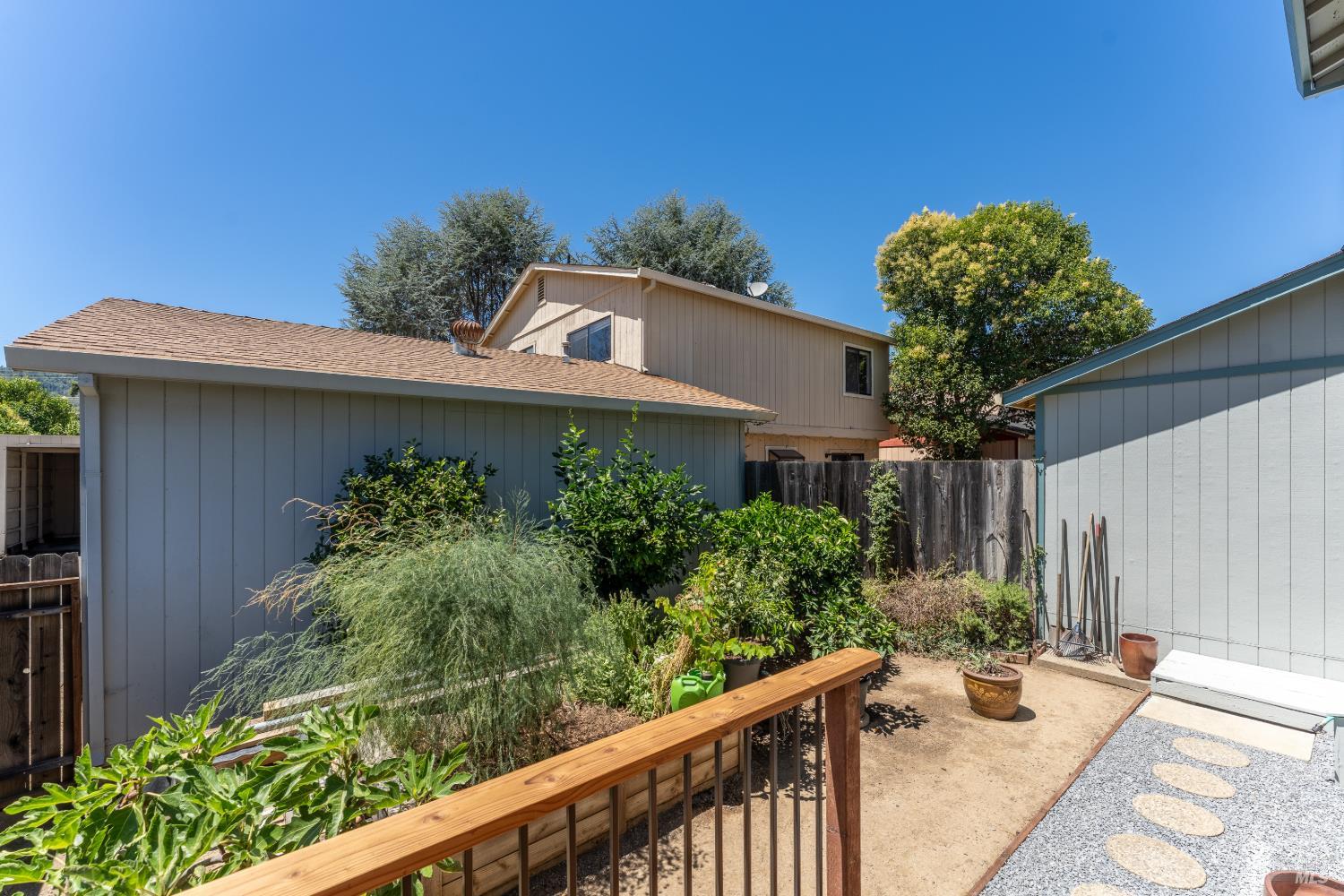 313 Cooper Lane Ukiah CA 95482