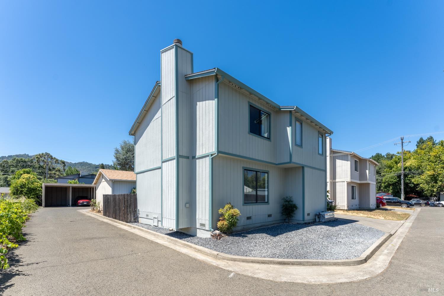 313 Cooper Lane Ukiah CA 95482