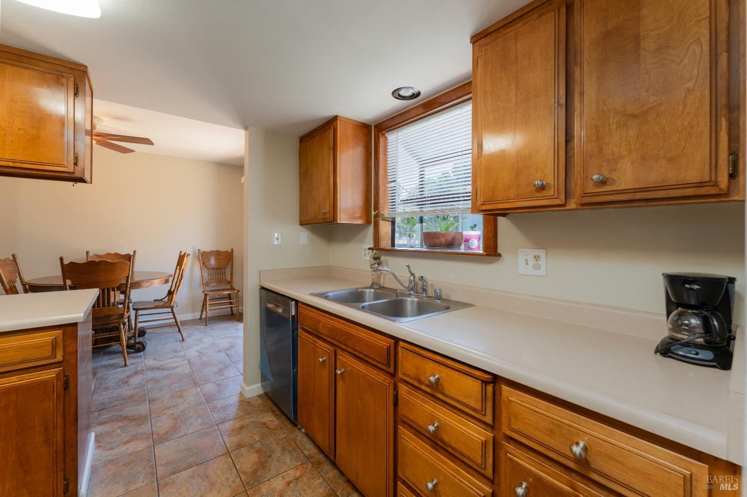 313 Cooper Lane Ukiah CA 95482