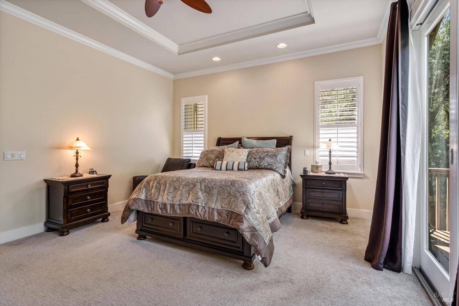 549 Port Circle Cloverdale CA 95425