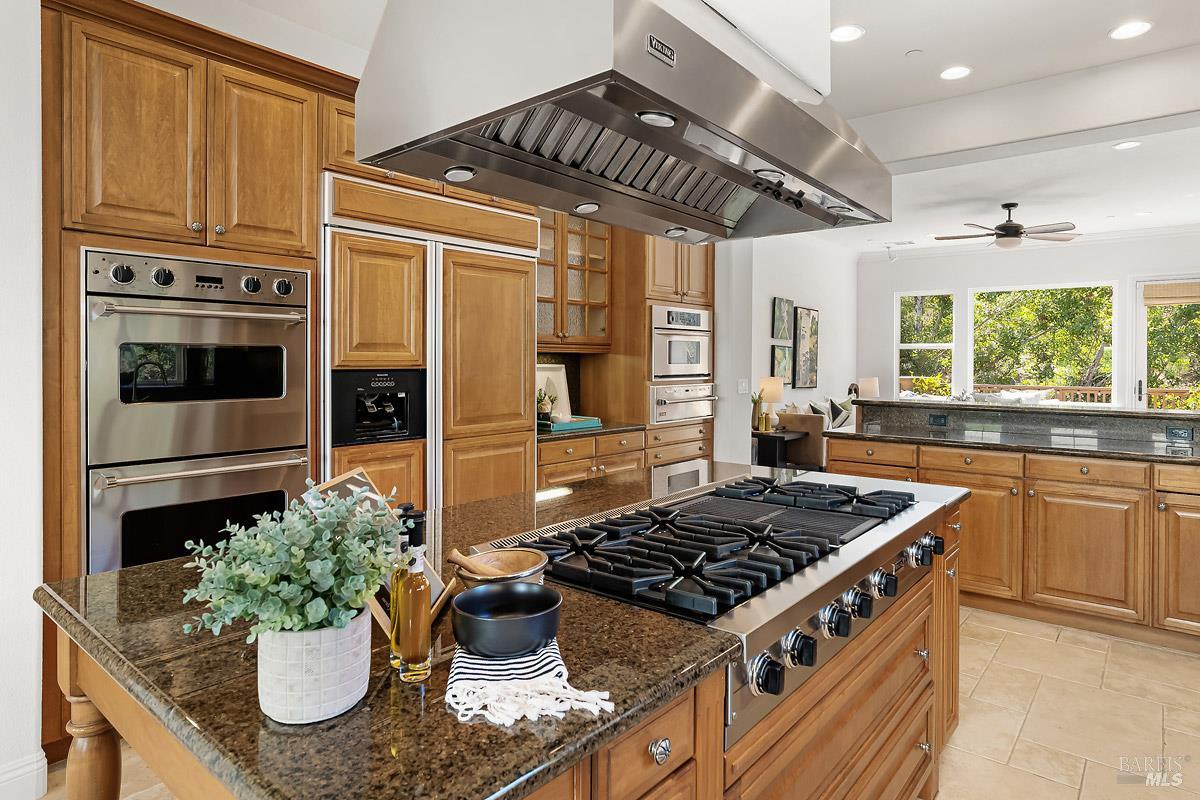 128 Stonetree Lane Novato CA 94945
