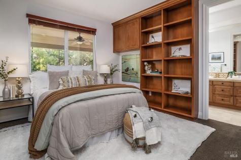 128 Stonetree Lane Novato CA 94945