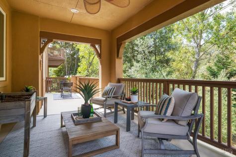 128 Stonetree Lane Novato CA 94945