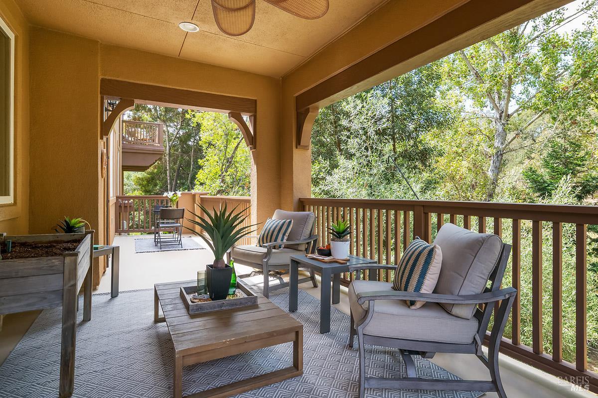 128 Stonetree Lane Novato CA 94945