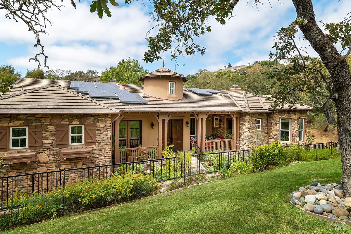 128 Stonetree Lane Novato CA 94945