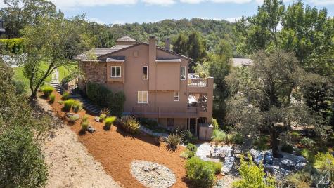 128 Stonetree Lane Novato CA 94945