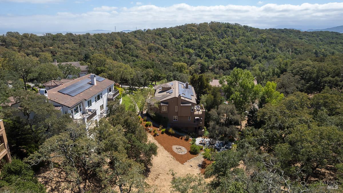 128 Stonetree Lane Novato CA 94945