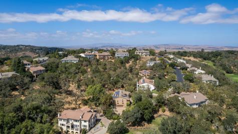 128 Stonetree Lane Novato CA 94945