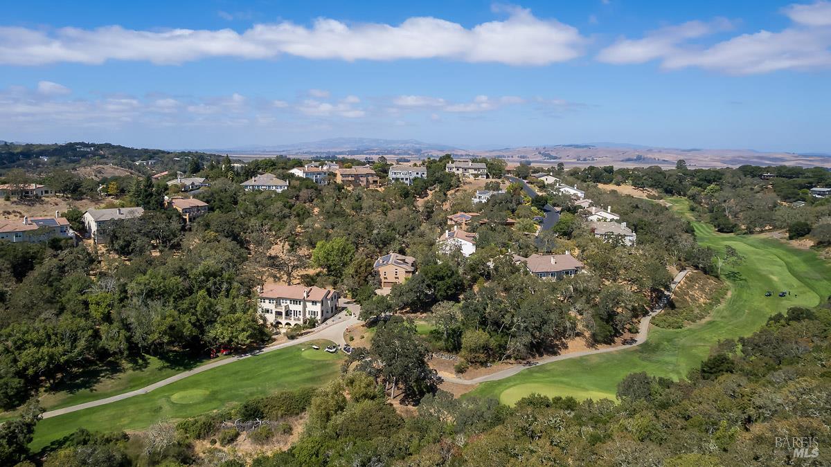128 Stonetree Lane Novato CA 94945