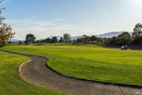 128 Stonetree Lane Novato CA 94945