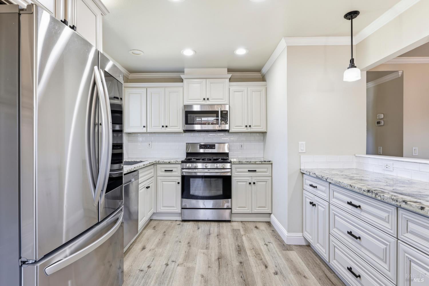 440 Eastwood Drive Petaluma CA 94954