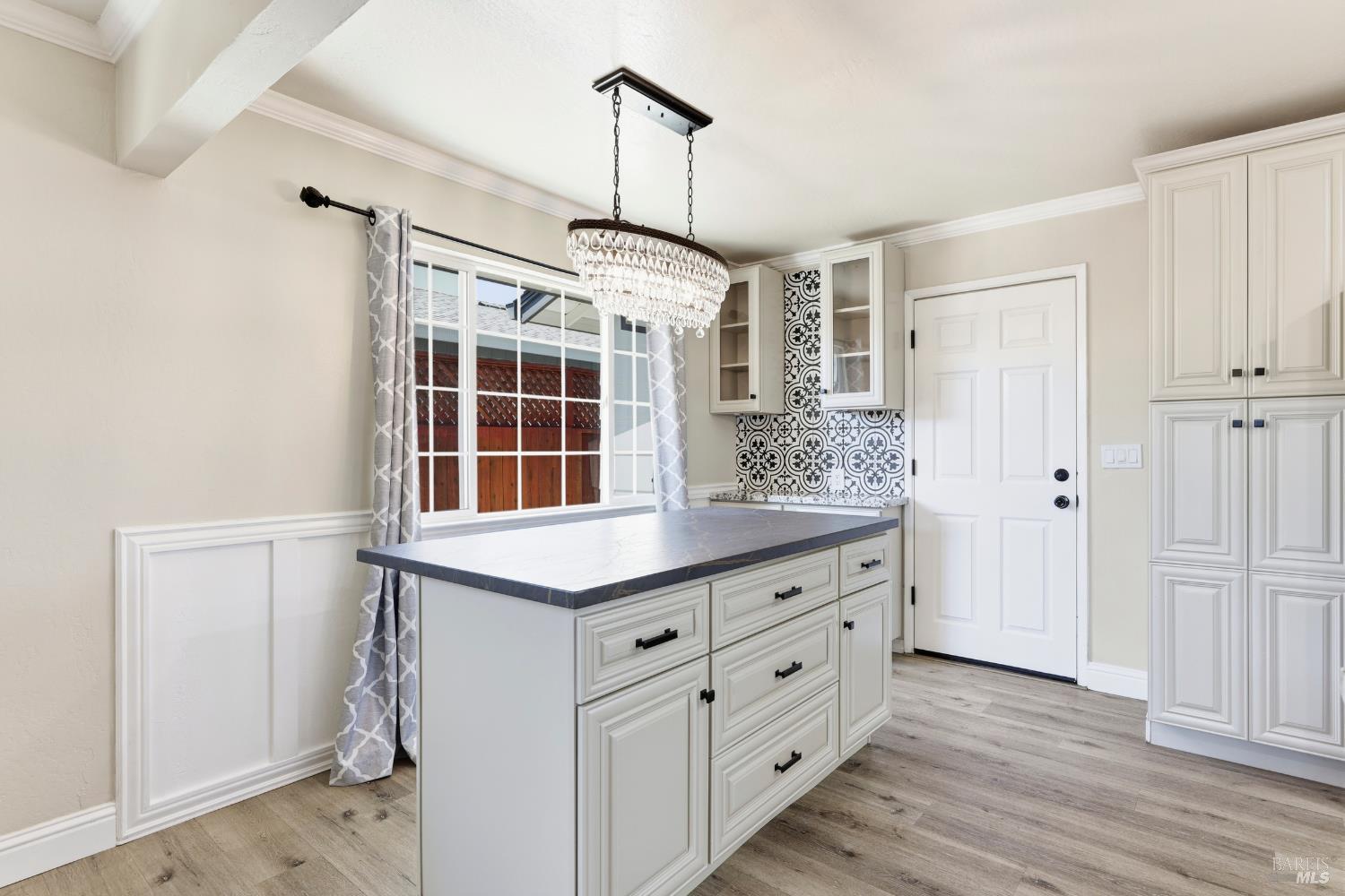 440 Eastwood Drive Petaluma CA 94954
