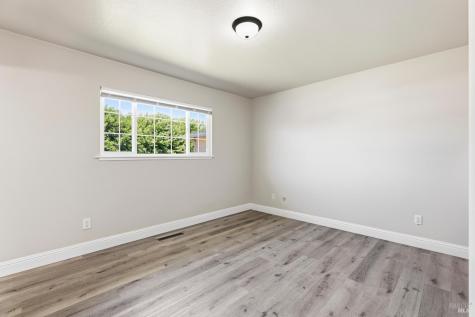 440 Eastwood Drive Petaluma CA 94954