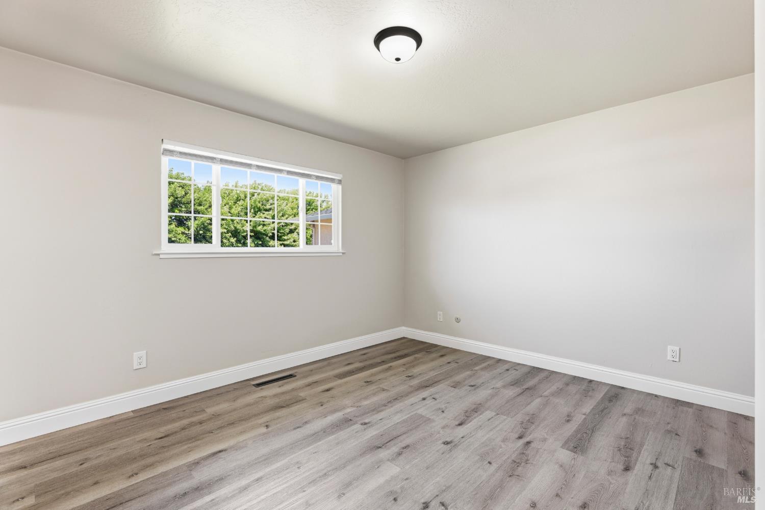 440 Eastwood Drive Petaluma CA 94954