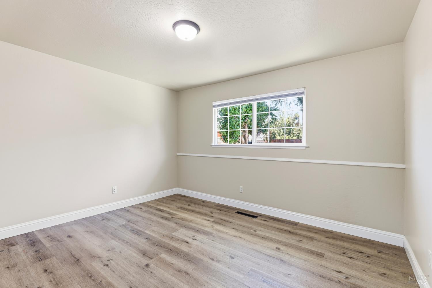 440 Eastwood Drive Petaluma CA 94954