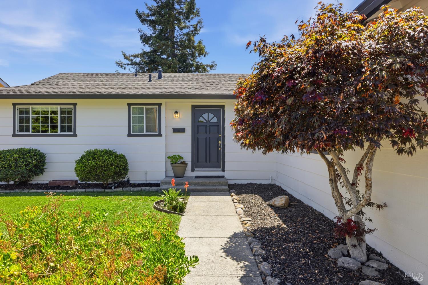 440 Eastwood Drive Petaluma CA 94954
