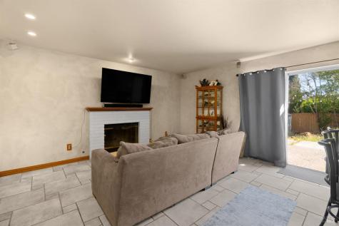 104 Macklin Drive Cotati CA 94931