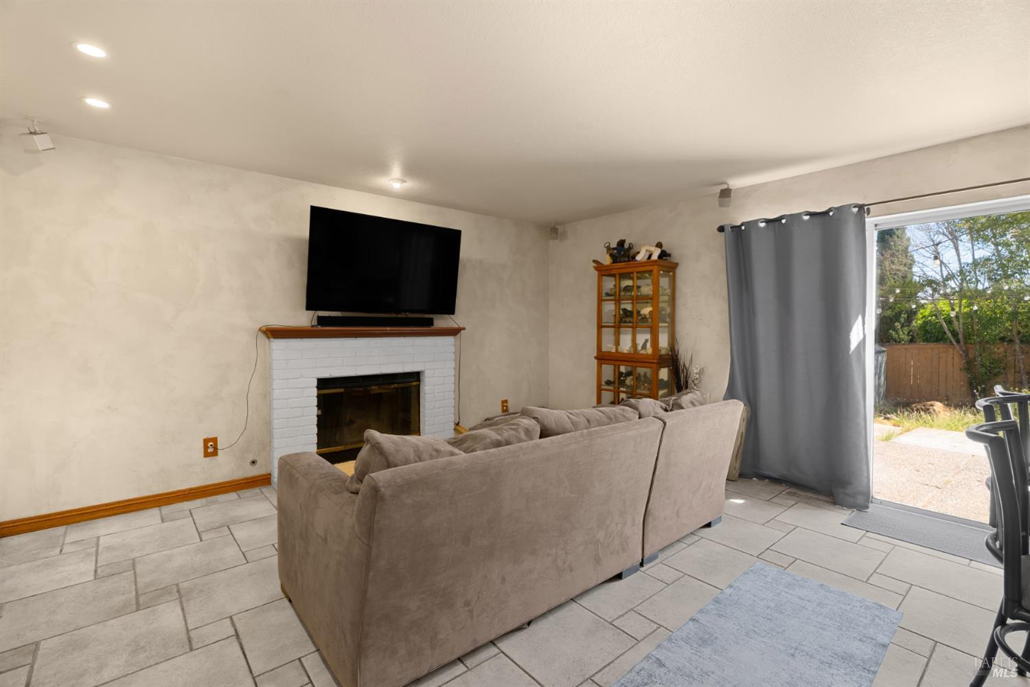 104 Macklin Drive Cotati CA 94931