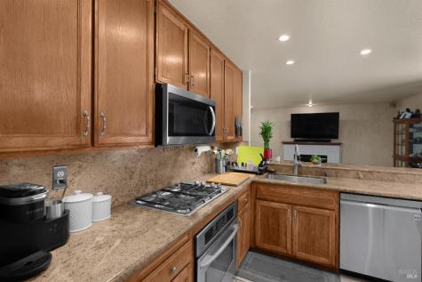 104 Macklin Drive Cotati CA 94931