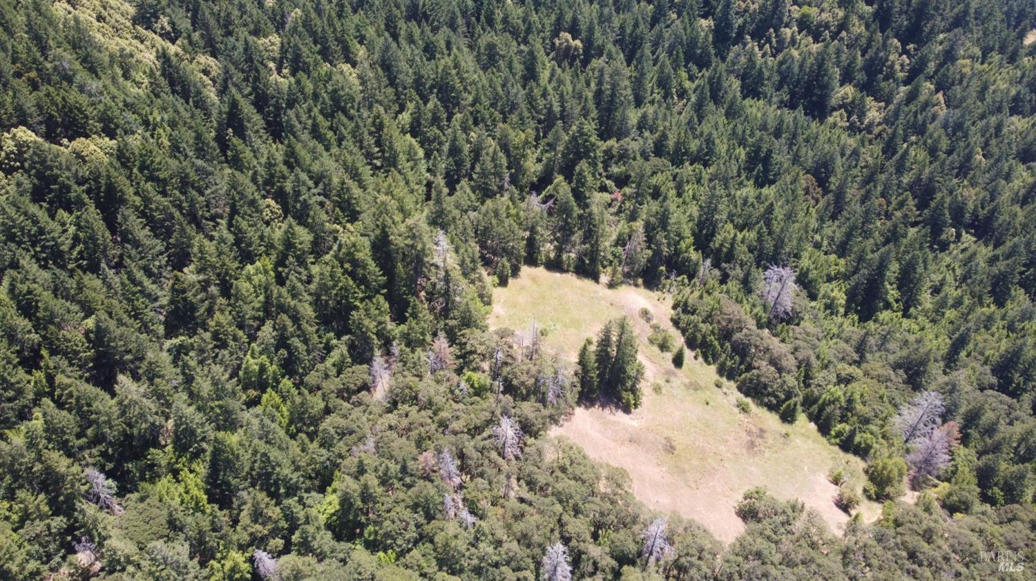 38401 Upper Road Willits CA 95490