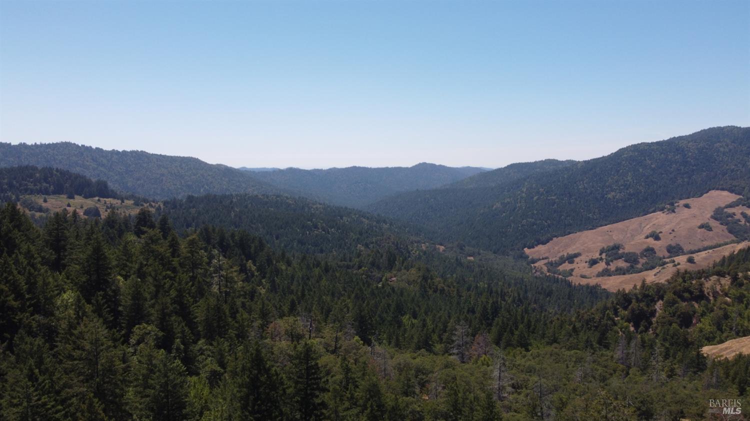 38401 Upper Road Willits CA 95490