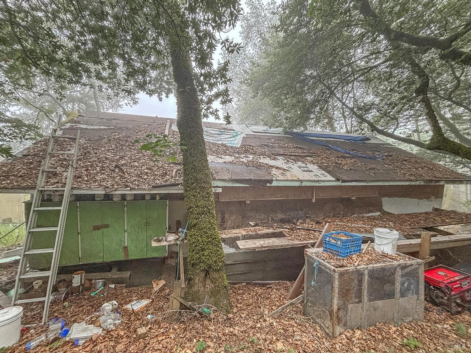 38401 Upper Road Willits CA 95490