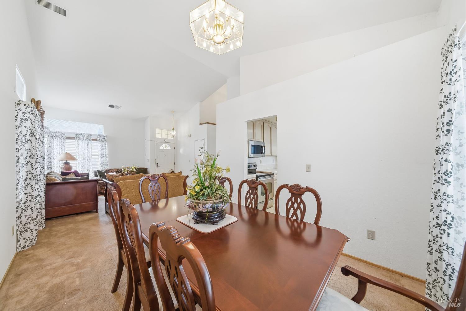 556 Somerville Circle Vacaville CA 95687