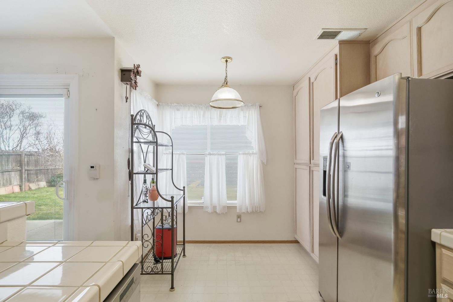 556 Somerville Circle Vacaville CA 95687