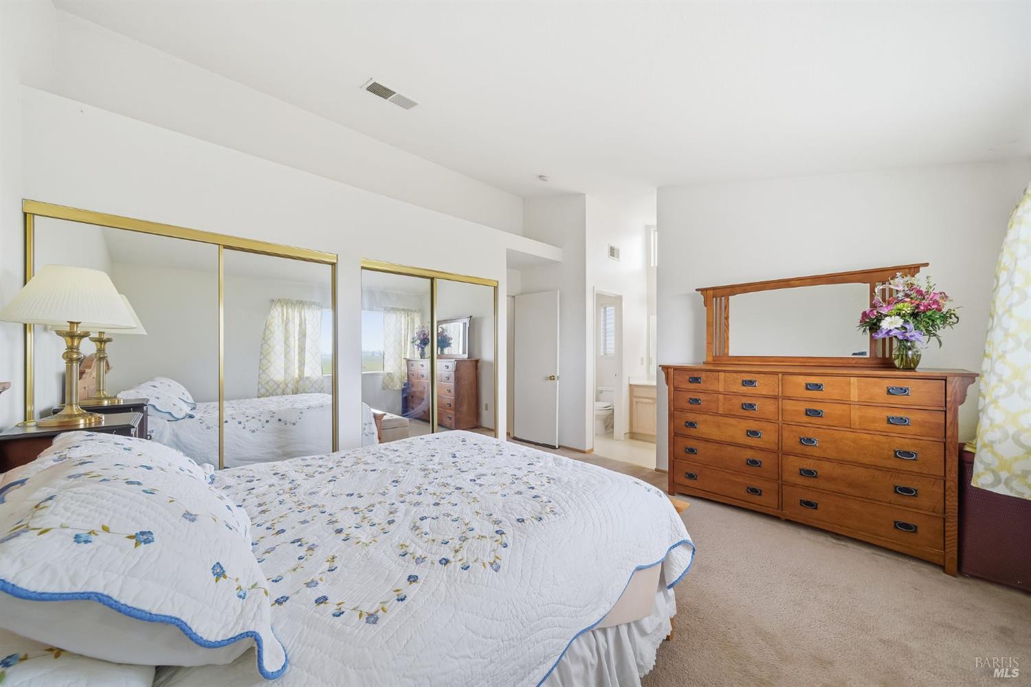 556 Somerville Circle Vacaville CA 95687