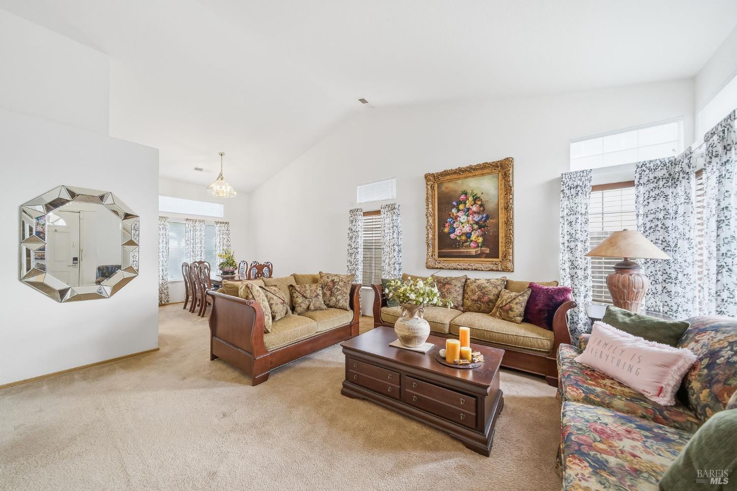 556 Somerville Circle Vacaville CA 95687