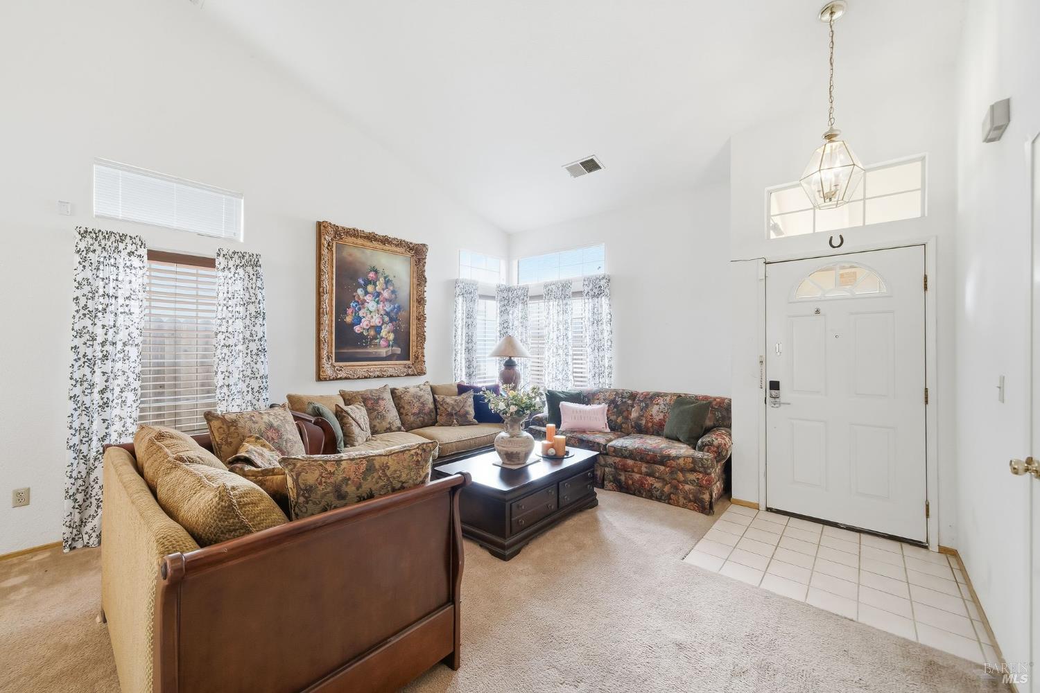 556 Somerville Circle Vacaville CA 95687