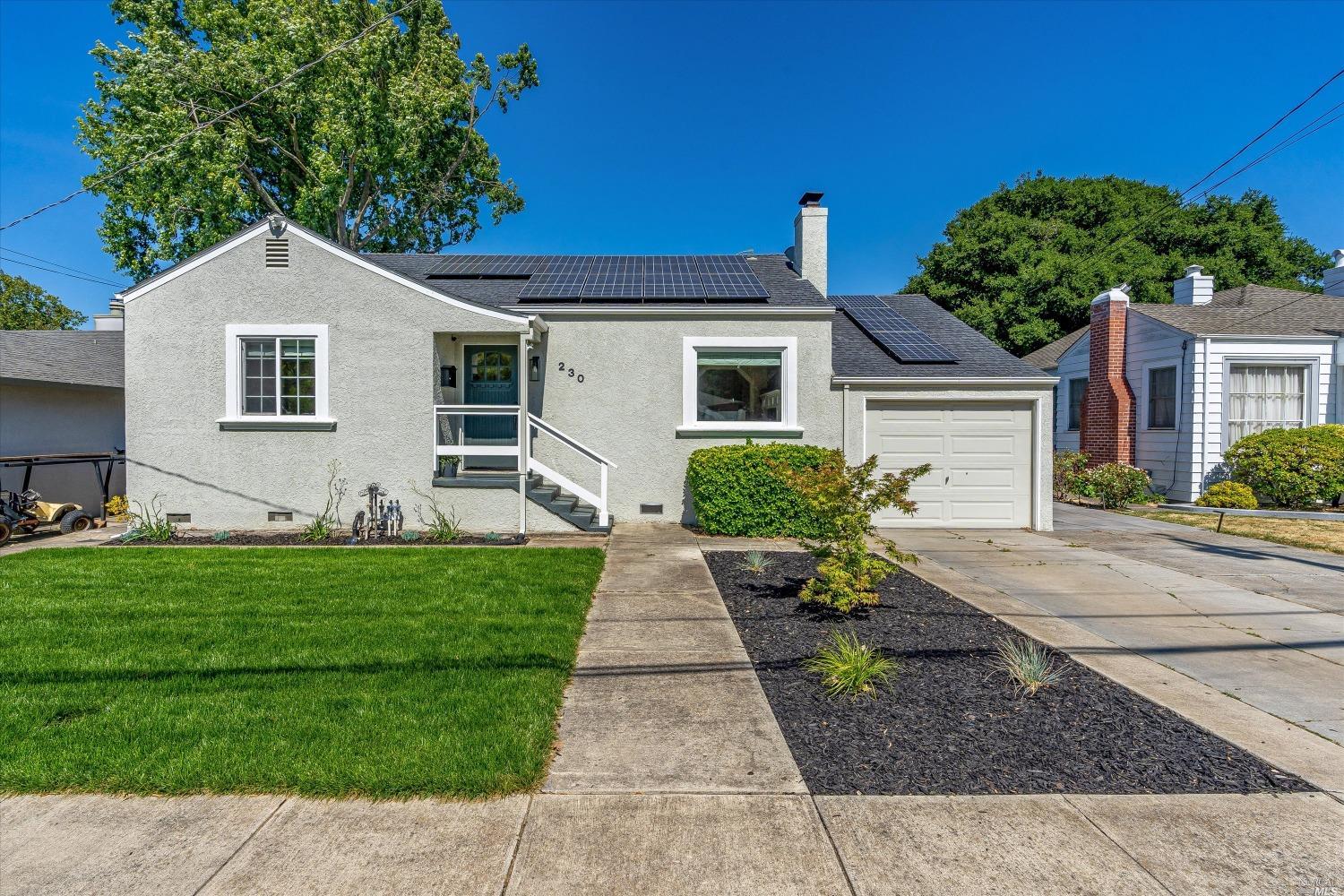 230 S Hartson Street Napa CA 94559
