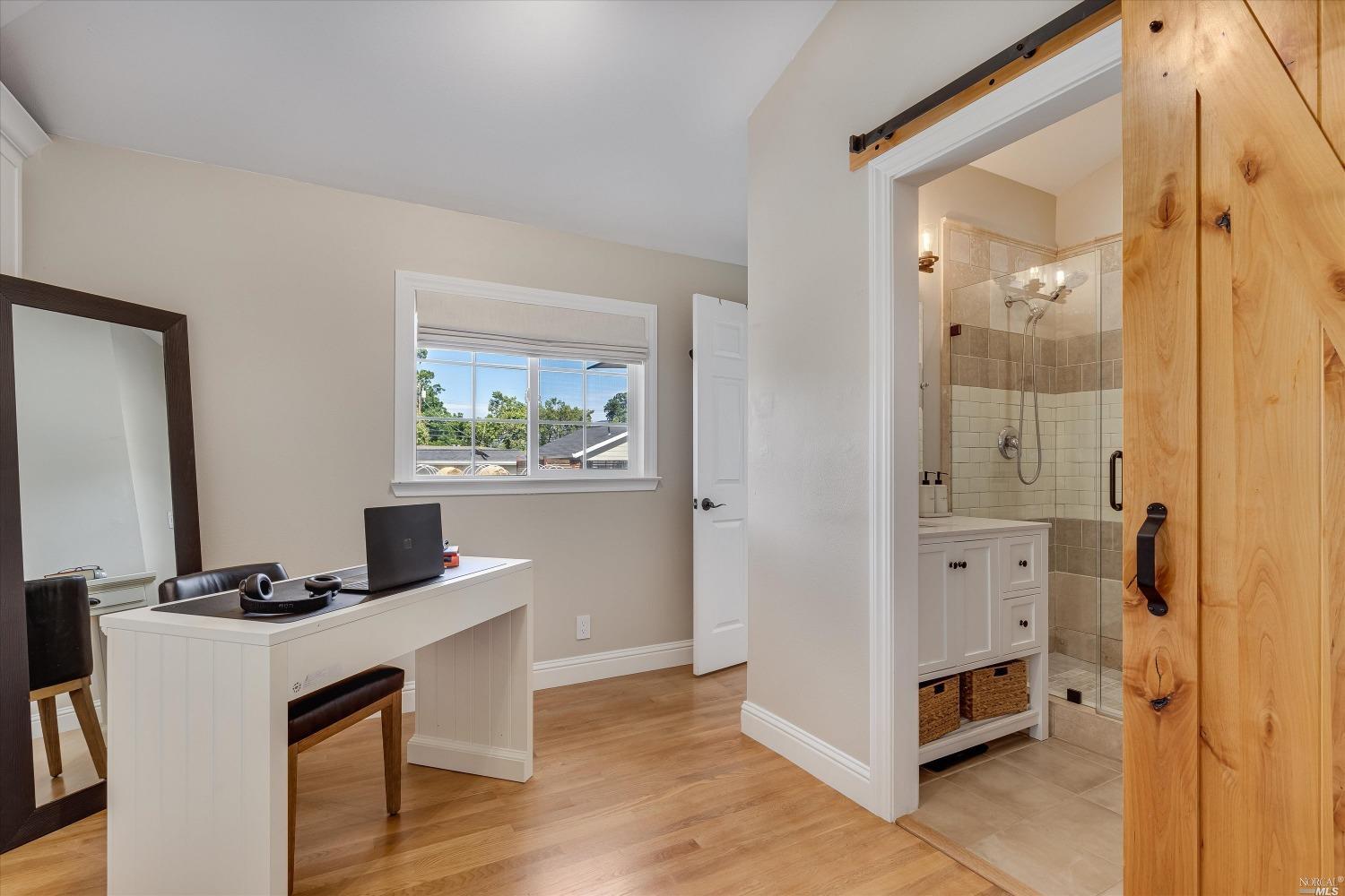 230 S Hartson Street Napa CA 94559