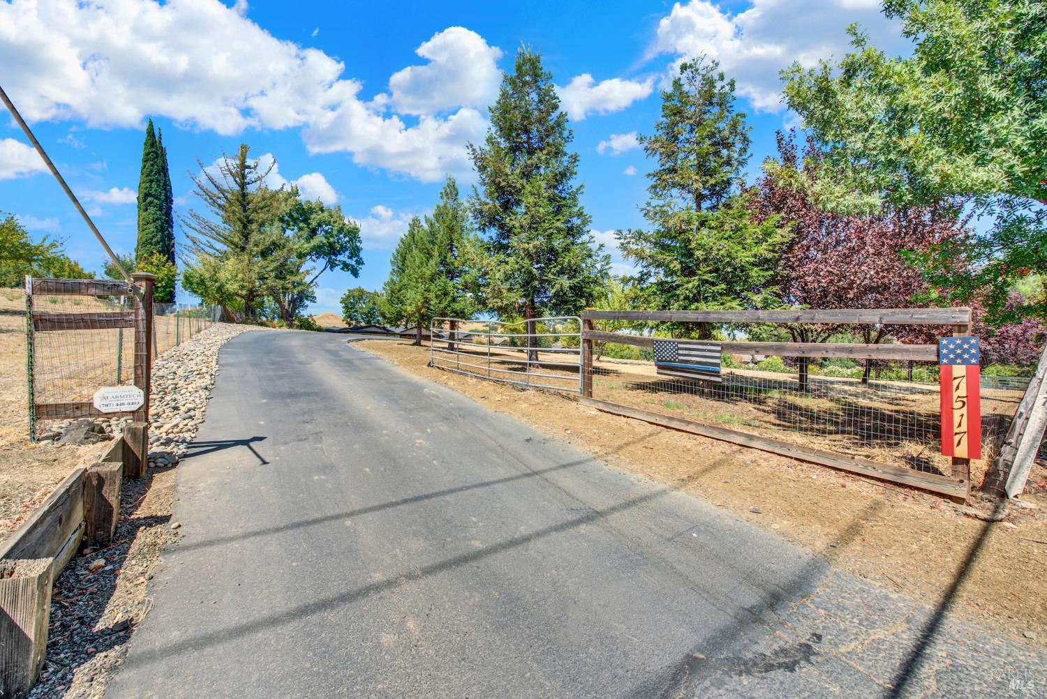 7517 English Hills Road Vacaville CA 95688