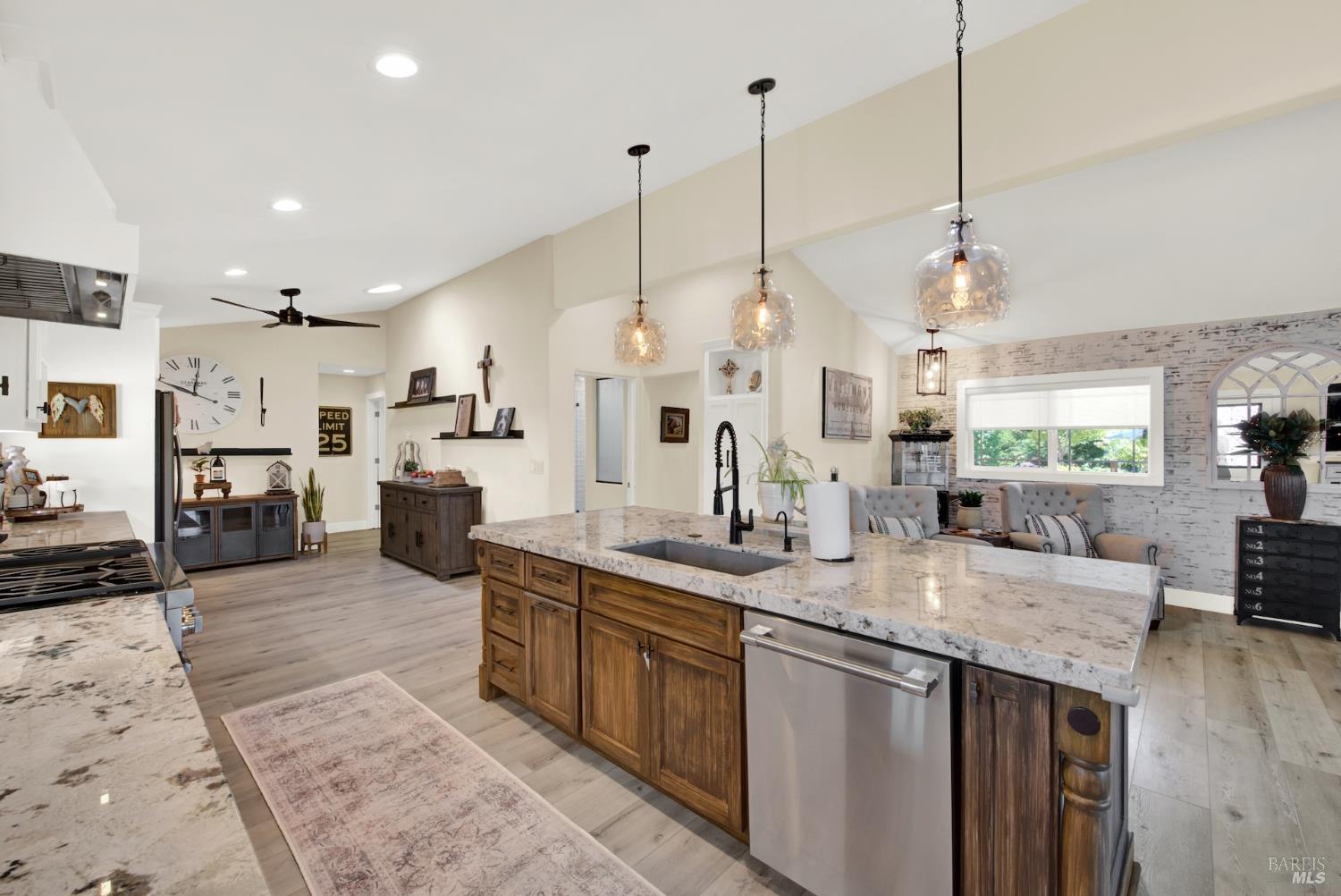 7517 English Hills Road Vacaville CA 95688