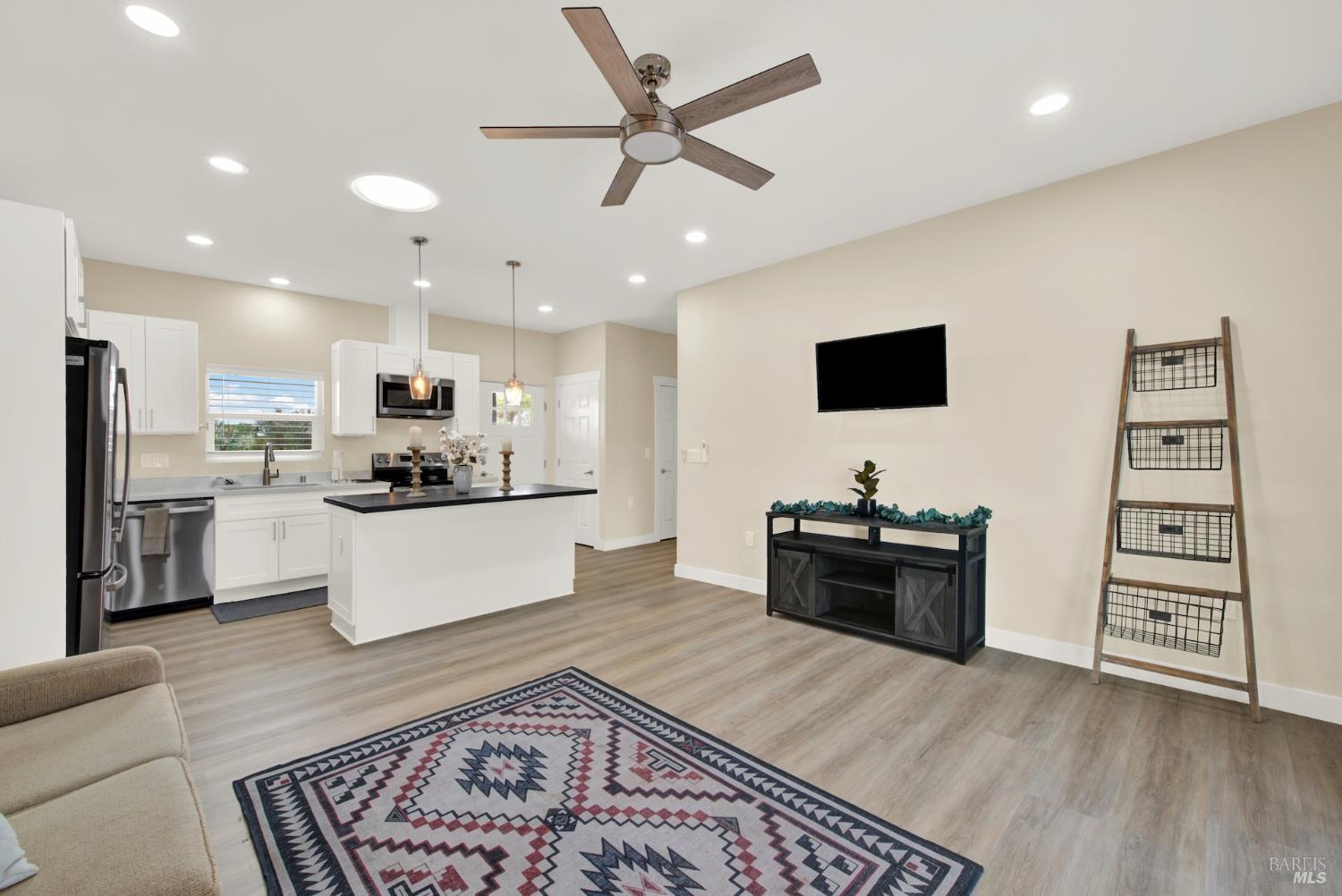 7517 English Hills Road Vacaville CA 95688