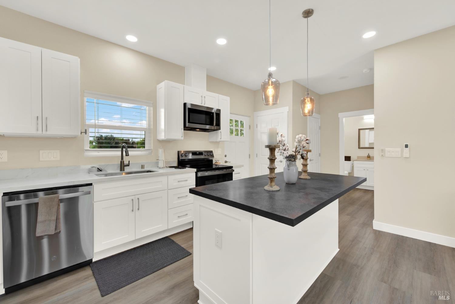 7517 English Hills Road Vacaville CA 95688