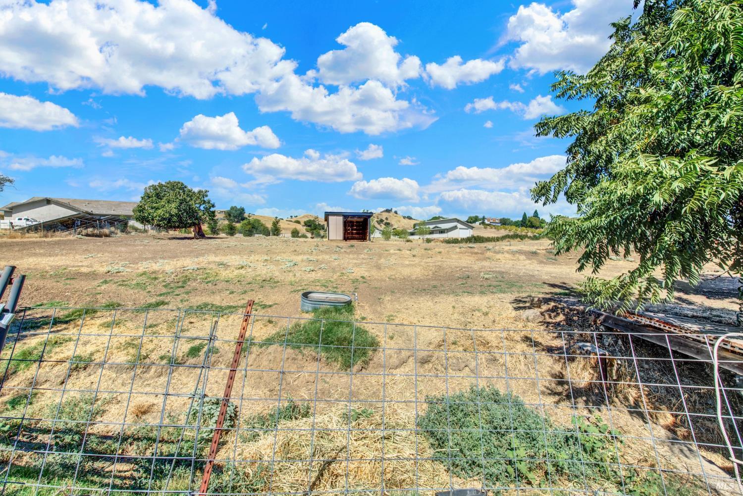 7517 English Hills Road Vacaville CA 95688