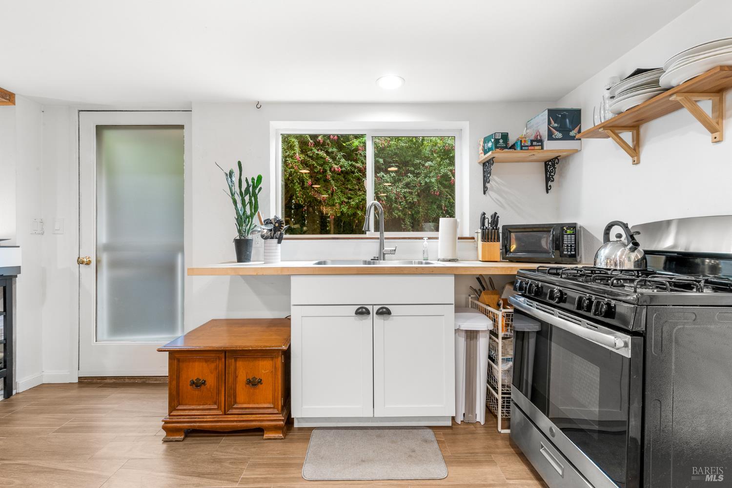 9412-9501 Westside Road Forestville CA 95436