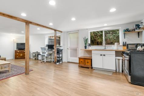 9412-9501 Westside Road Forestville CA 95436