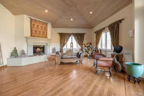 3295 Warm Springs Road Glen Ellen CA 95442