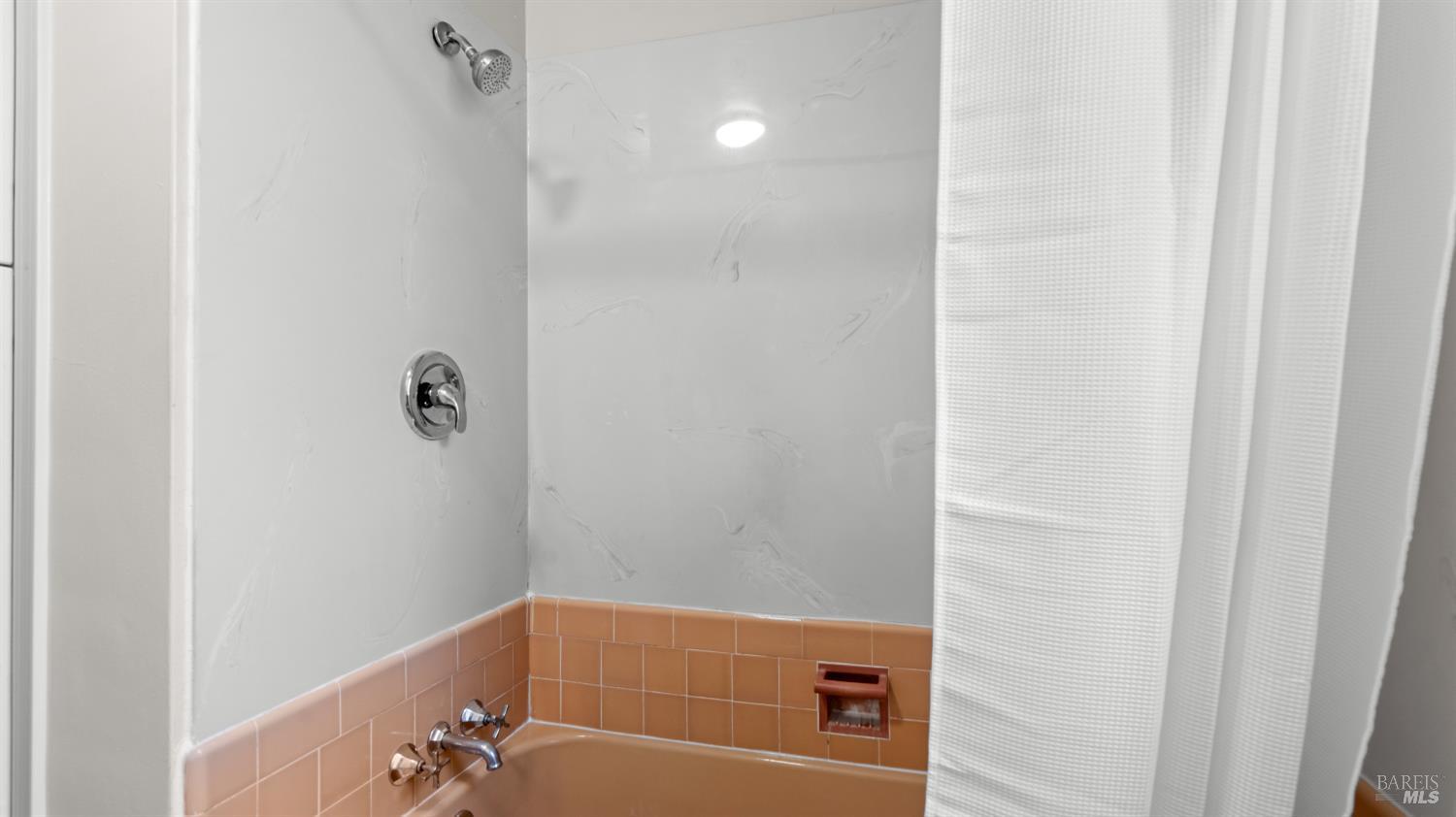 873 Blossom Way Hayward CA 94541
