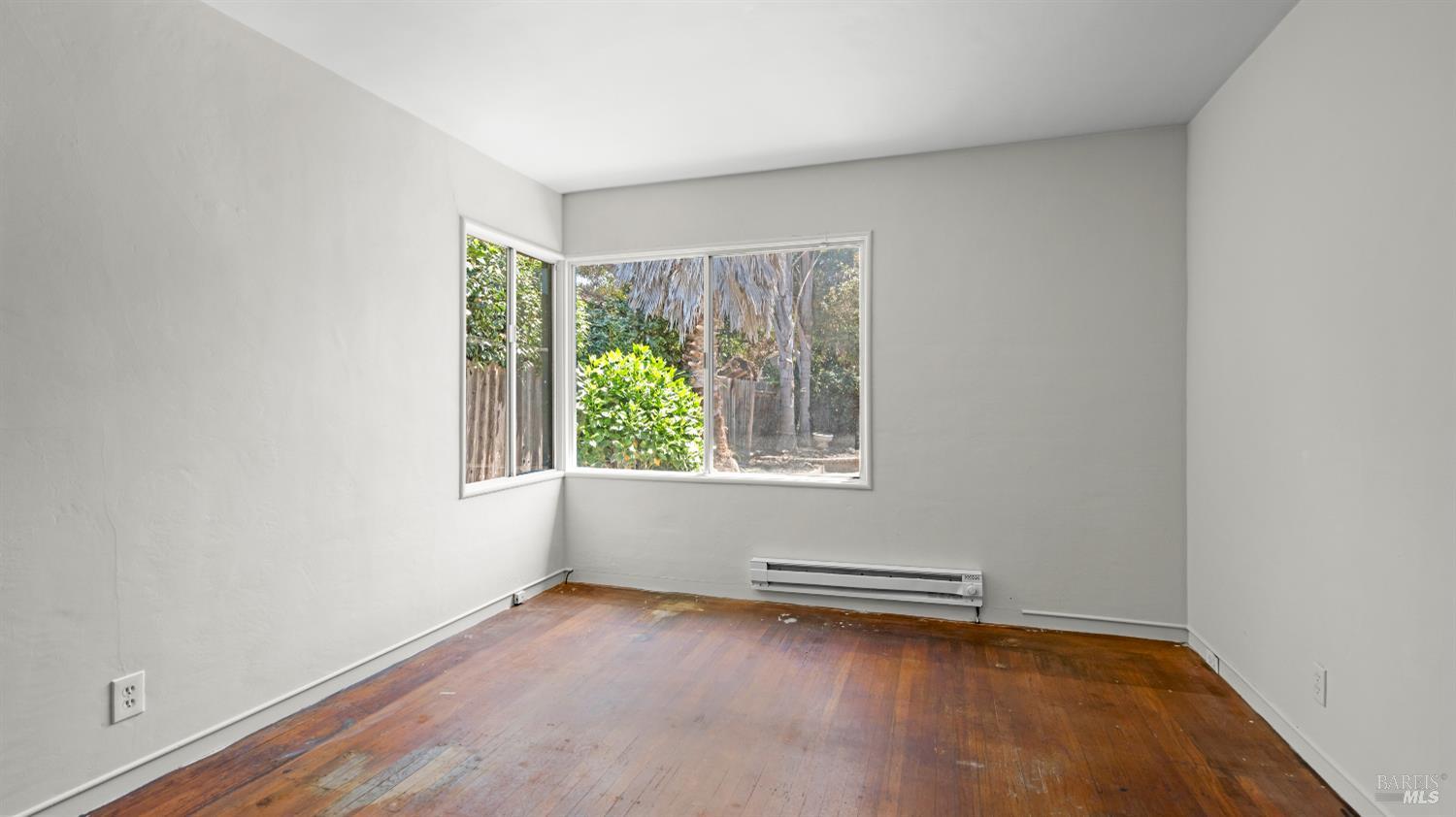 873 Blossom Way Hayward CA 94541