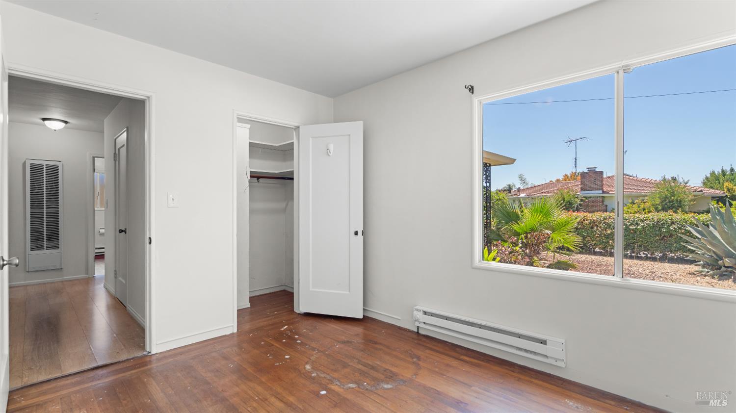 873 Blossom Way Hayward CA 94541